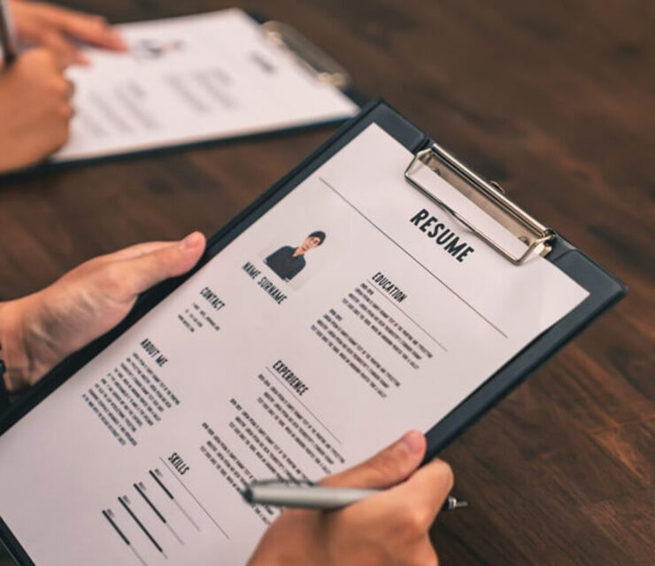 How to Write a Professional CV in Pakistan Step by Step
