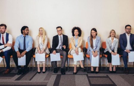 How to Stand Out Among Job Applicants in Pakistan (2025 Guide)